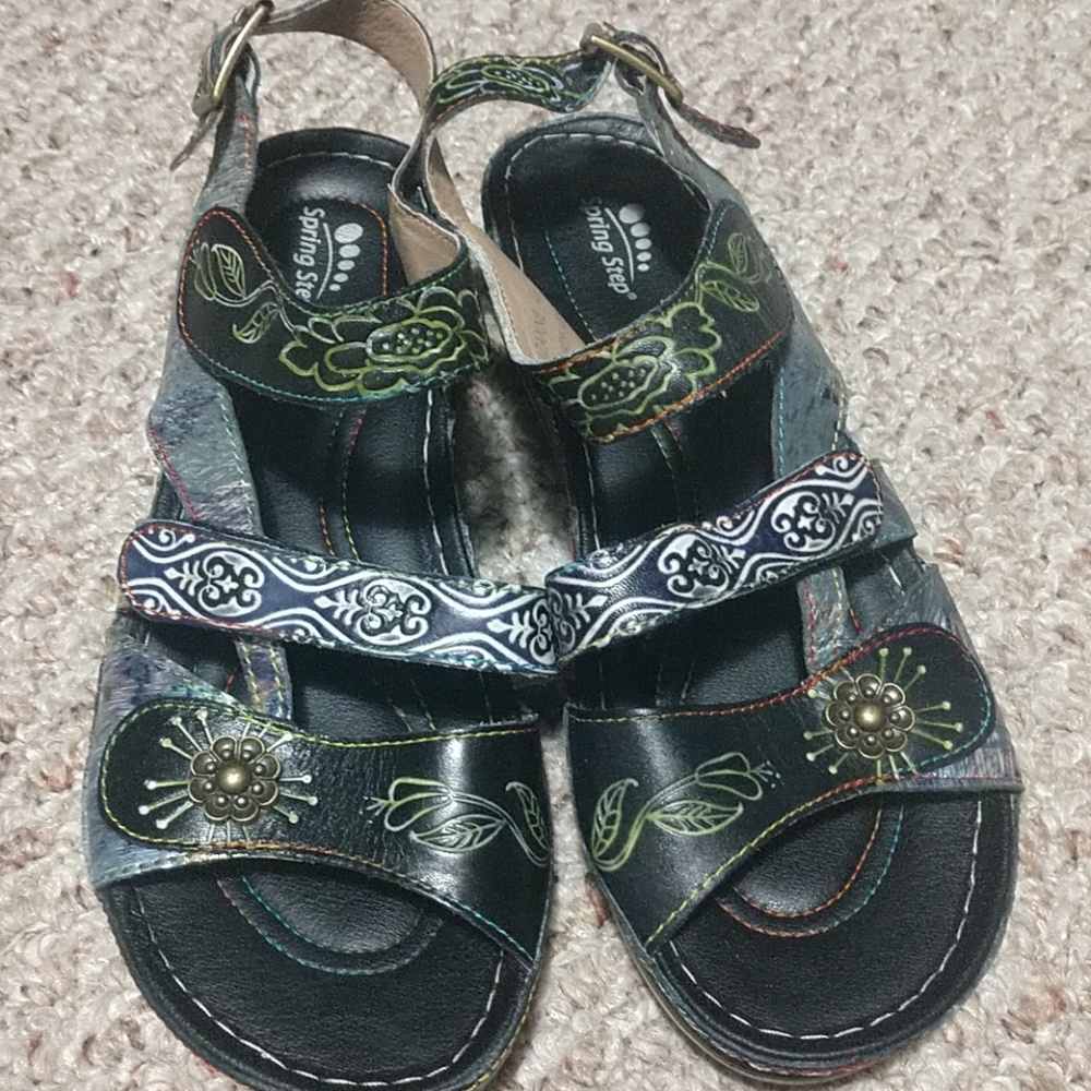 Spring Step Sandals Multi colored Size 40